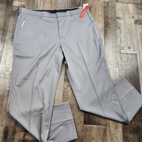 Mens Perry Ellis Premium size 40x30 Tailored Fit Flex Stretch Dress Pants - Picture 2 of 12